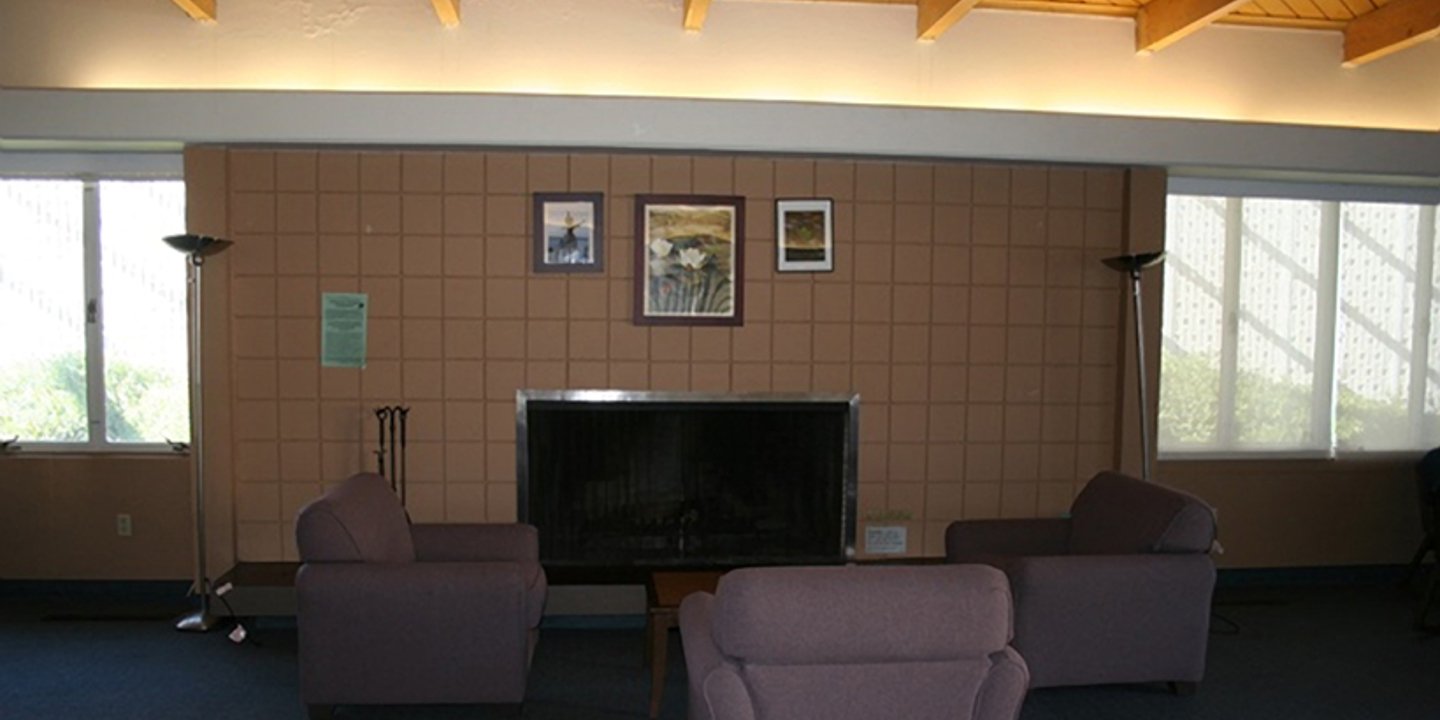 Merriam Lobby 2 (2) 820x420