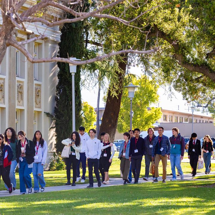 Mutiple media - Group visit on Redlands campus