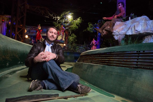 Bill Butler ’08, the award-winning creative design director at Garner Holt Productions and former Disney Imagineer, lives his dream building theme park attractions.